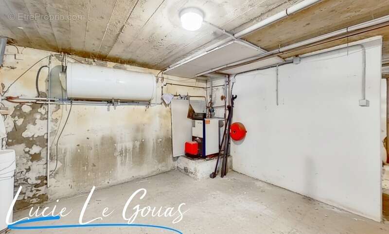 Maison mitoyenne de 97m² avec dépendances de 70m² au sol - photo 11