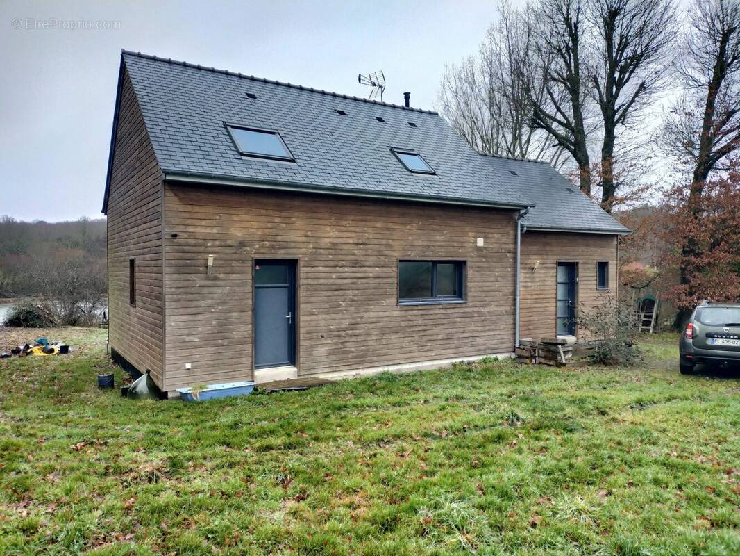 Maison à AVERTON