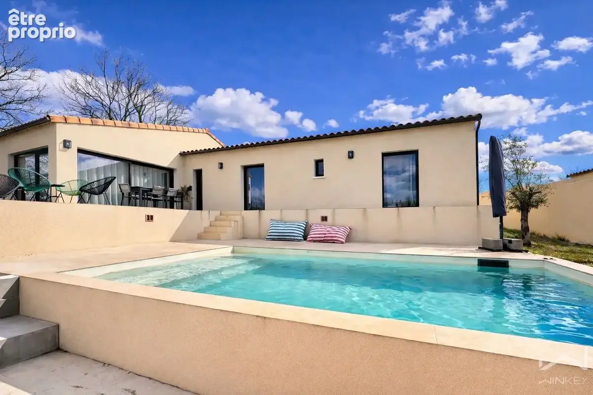 Maison contemporaine avec jardin et piscine, 5 chambres, garage   Saint-Martin-d’Ardèche - photo 11