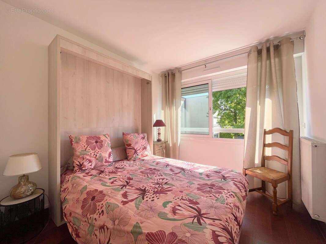 Appartement à SAINT-CYR-L'ECOLE