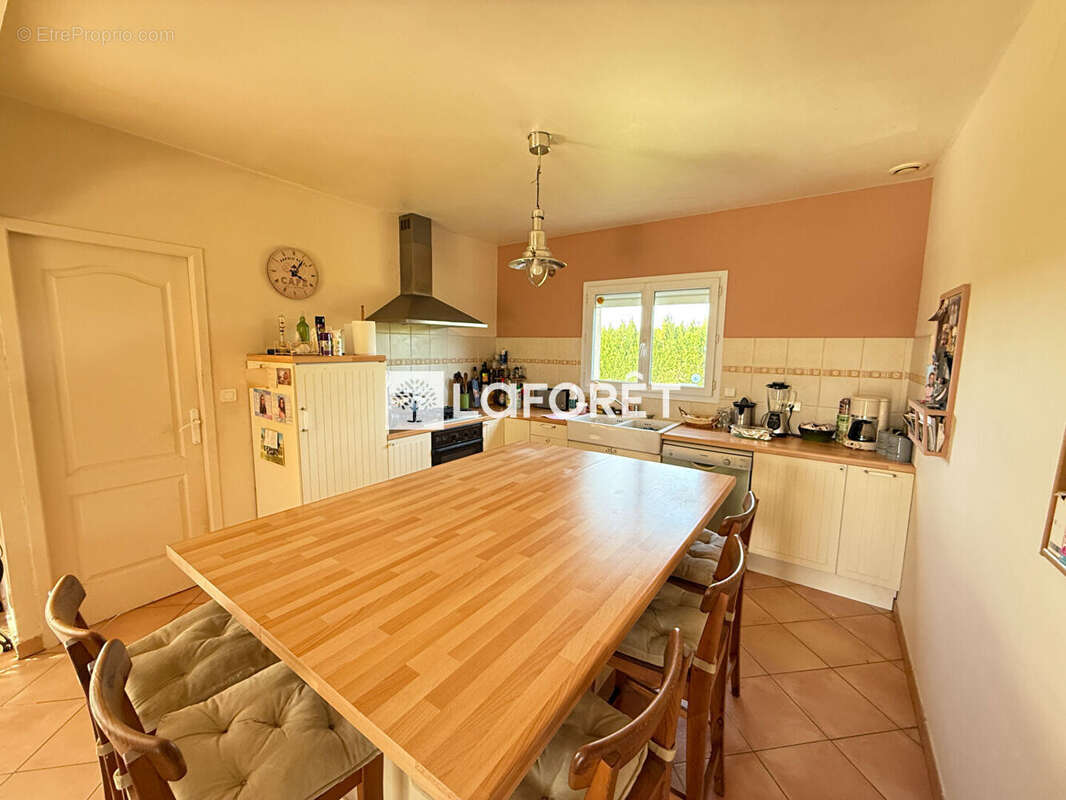 Maison à SAINT-PIERRE-D&#039;AURILLAC