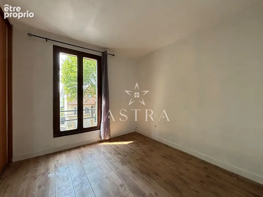 Bois de Verrières / Coulée Verte - Maison avec jardin de 240 m² - photo 4
