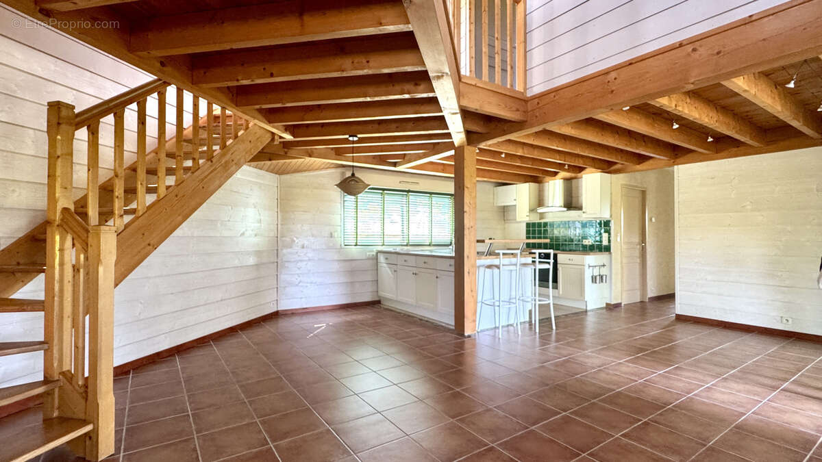 Maison 4 pièces - 115m2 - photo 8