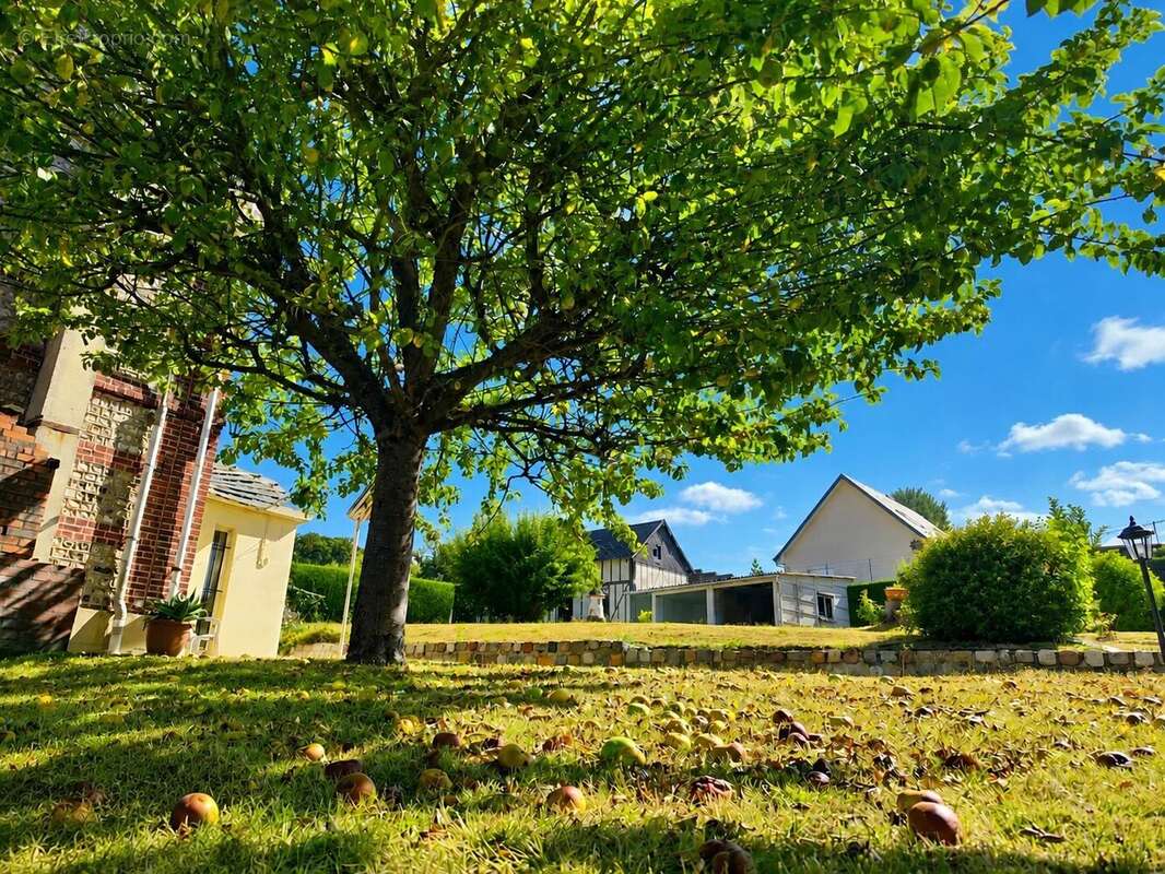  À Vendre – Maison énorme potentiel - photo 3