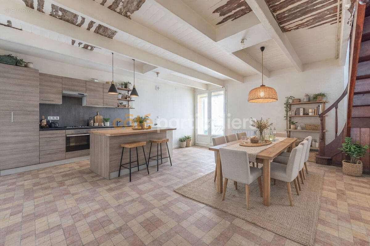 Maison à SAINT-FLORENT-DES-BOIS