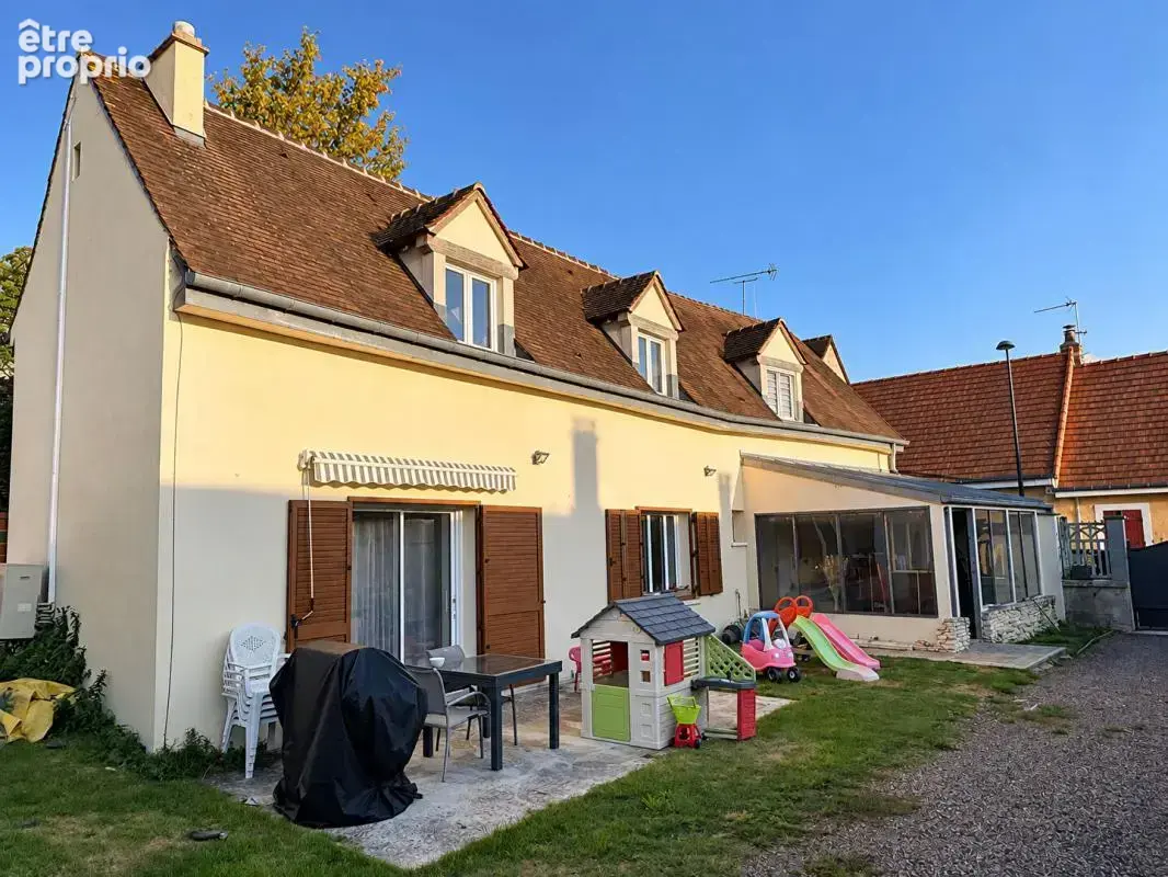 Maison à BENNECOURT