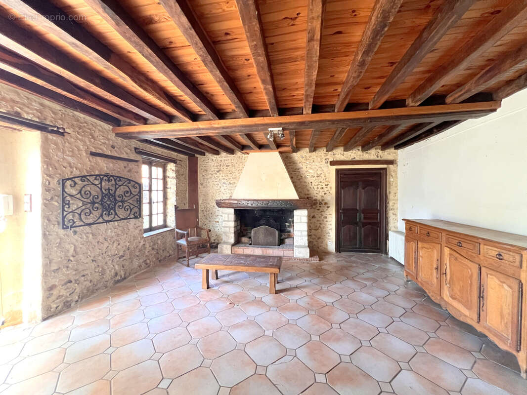 Maison à BU
