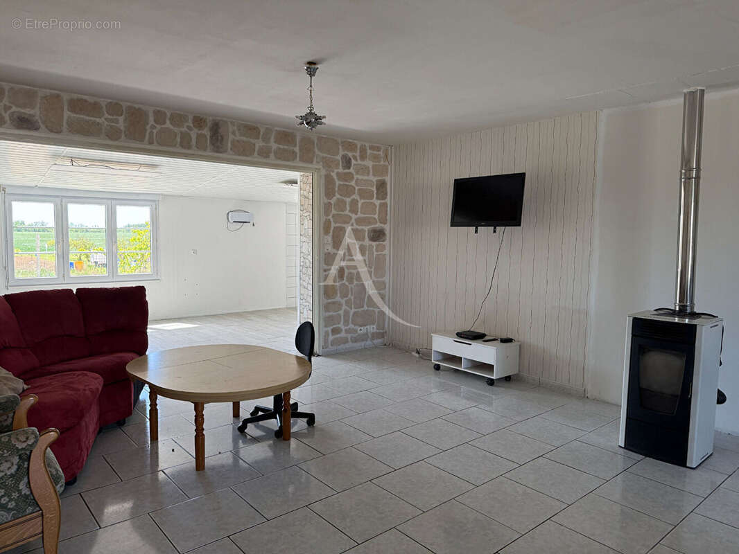 Maison à ANGLES