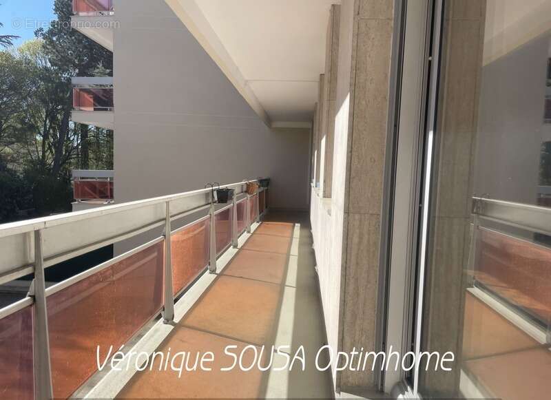 Appartement à MAREIL-MARLY