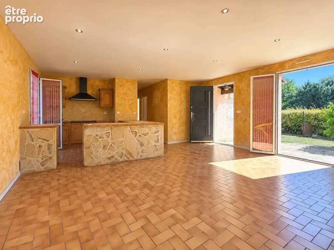 En exclusivité – maison de plain-pied à rénover – régusse - photo 7