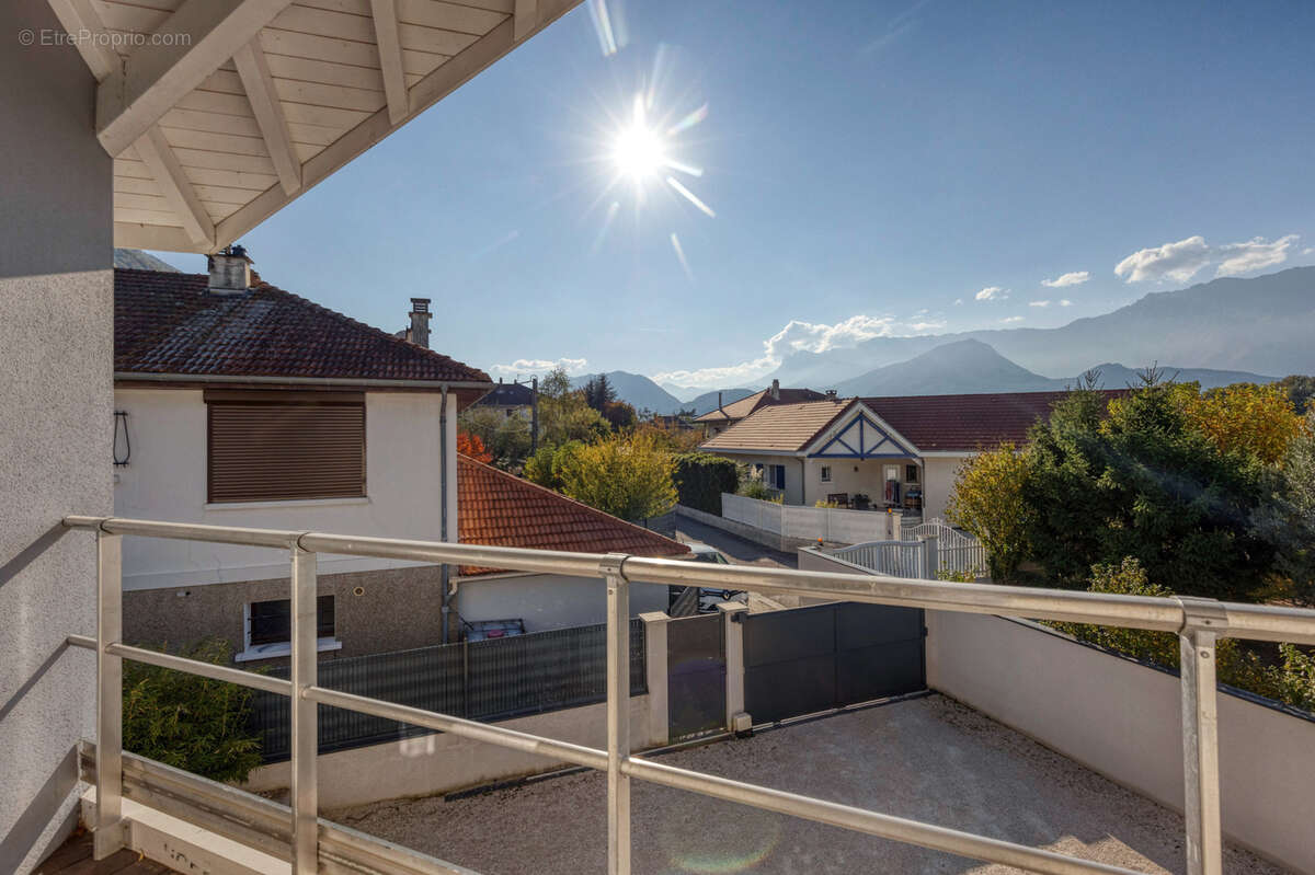 Maison à CHAMP-SUR-DRAC