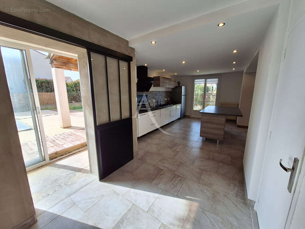 Maison à MARGUERITTES