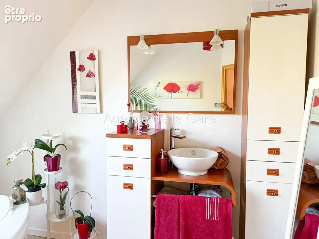 Chatou élégante maison familiale de 7 pièces avec jardin, terrasses et jacuzzi - photo 15