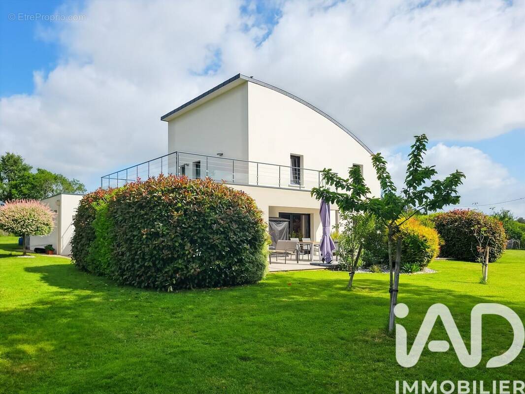 Photo 1 - Maison à LA CHAPELLE-NEUVE