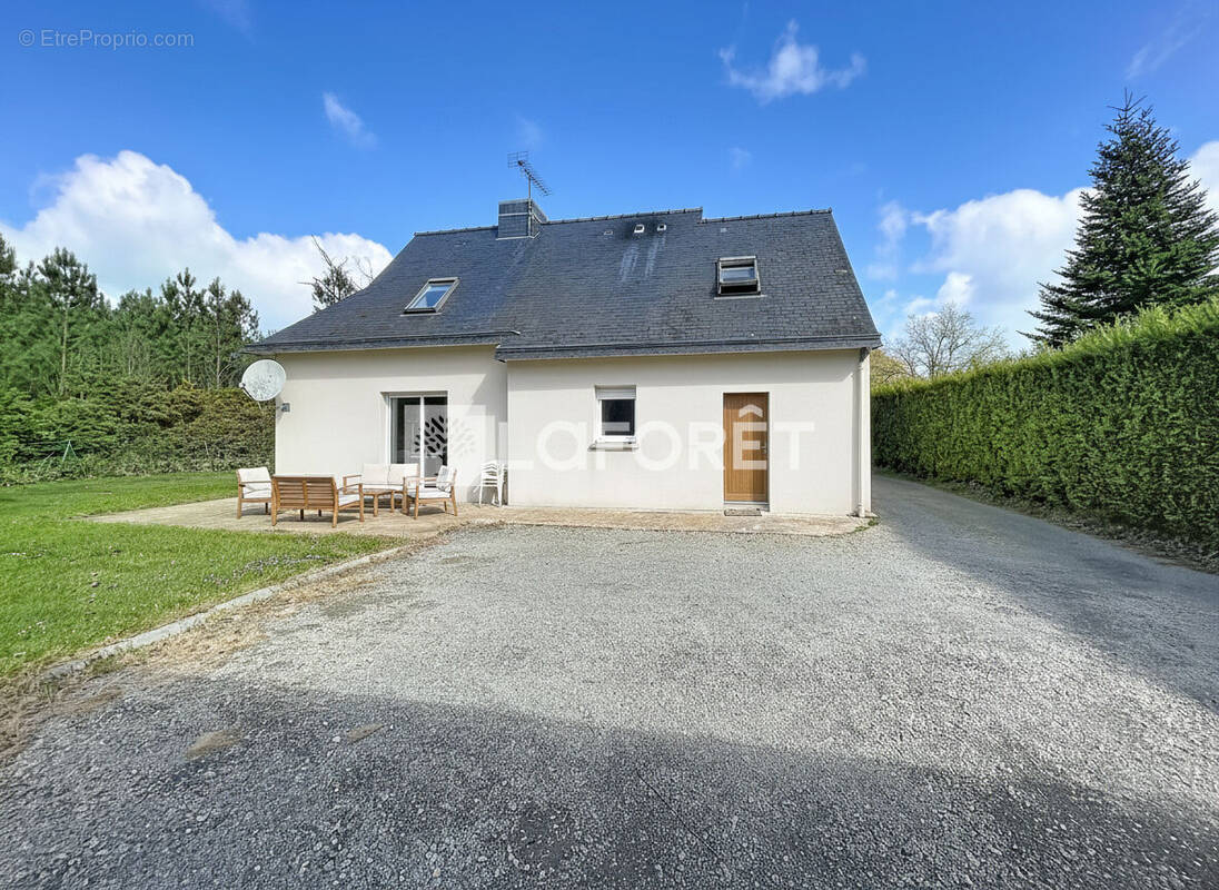 Maison à MAXENT