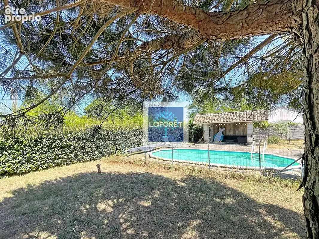 Maison pierre, piscine et jardin - photo 2