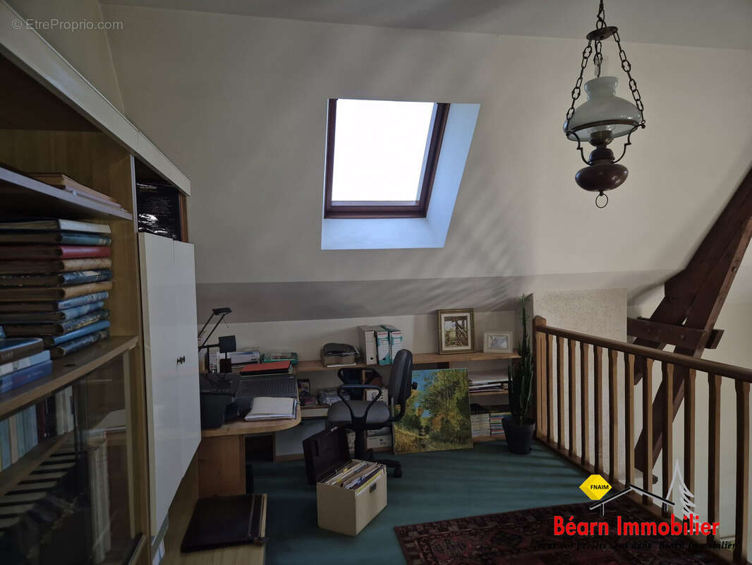 Maison 137 m² à Espes-Undurein  - photo 9