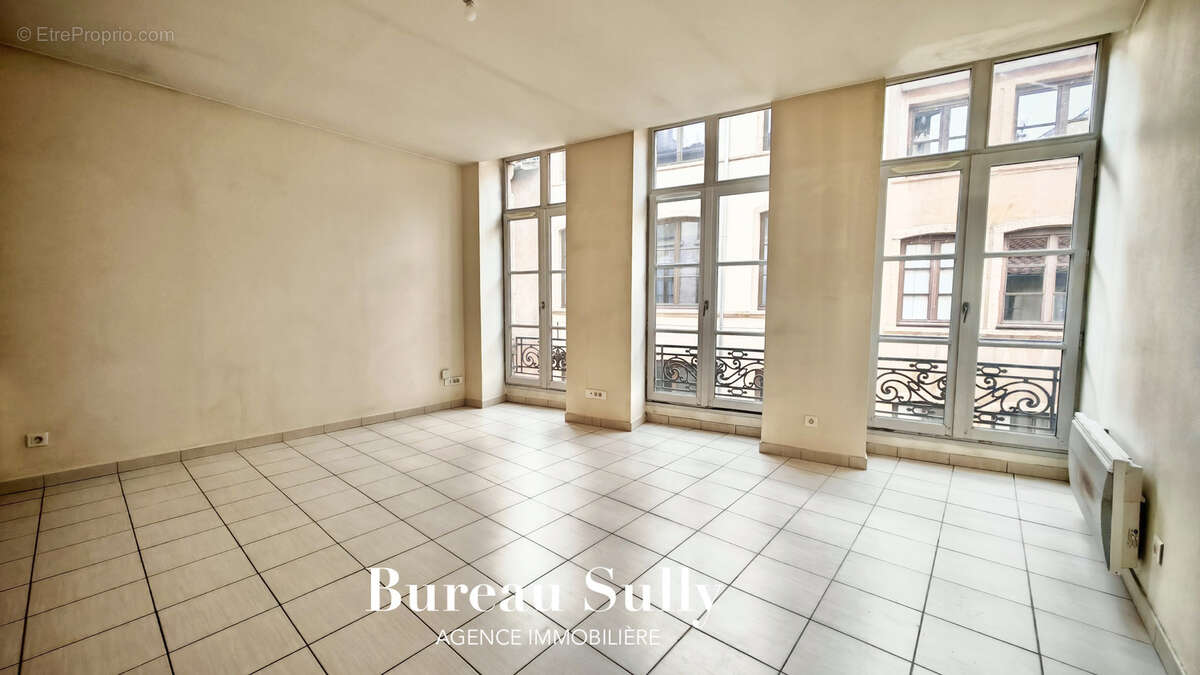 Appartement à LYON-5E