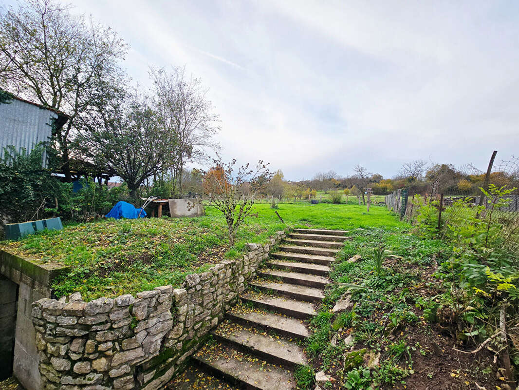 Maison à FONTENOY-LA-JOUTE