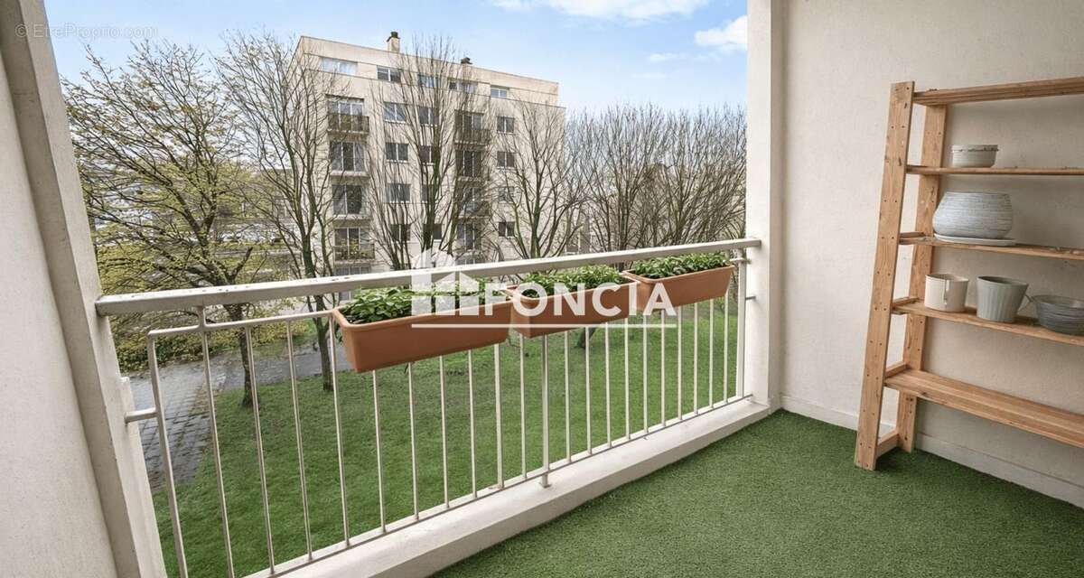 Appartement à HEROUVILLE-SAINT-CLAIR