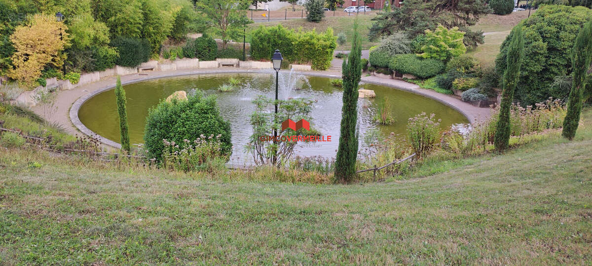 Appartement à LA CELLE-SAINT-CLOUD