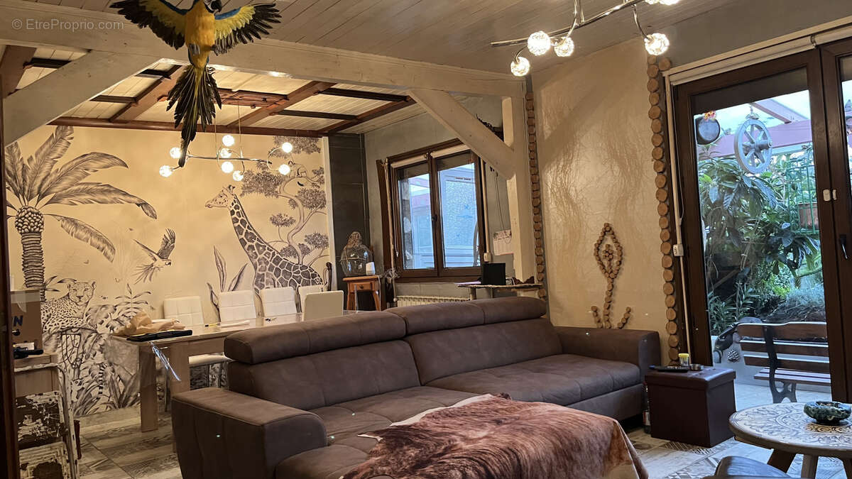 Maison à MOYEUVRE-GRANDE