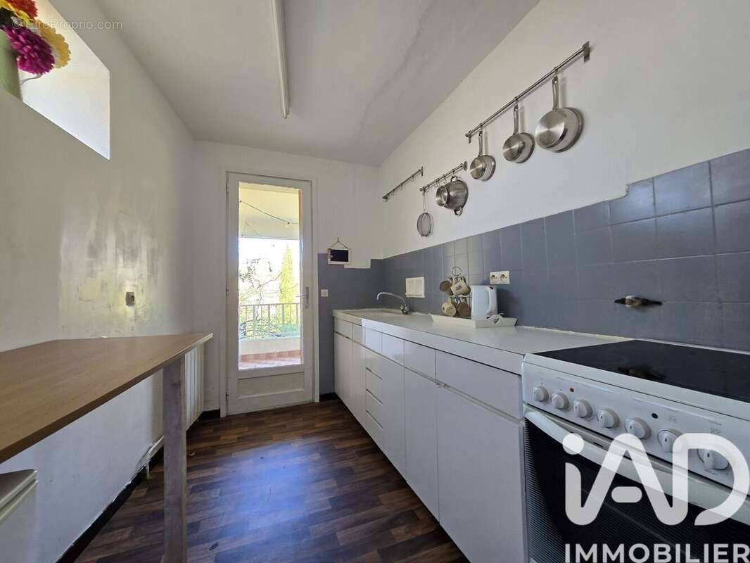 Maison 73 m² à Villeneuve-Les-Corbieres  - photo 4