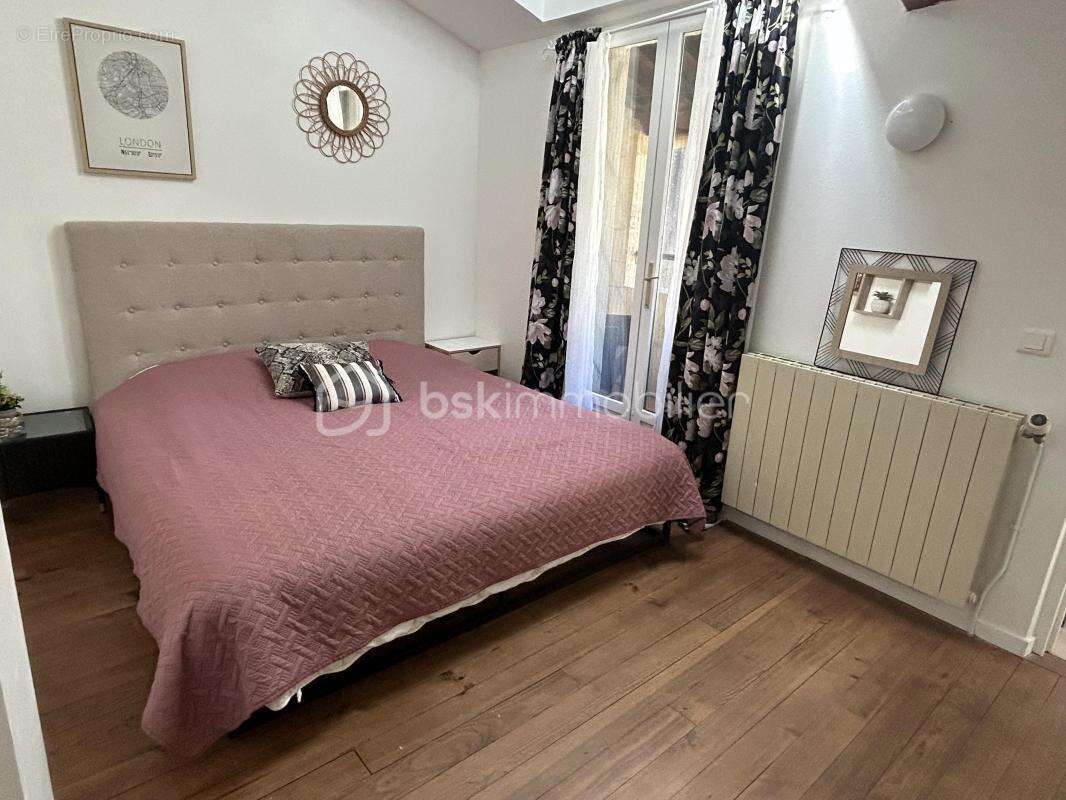 Maison à BAGNOLS-SUR-CEZE