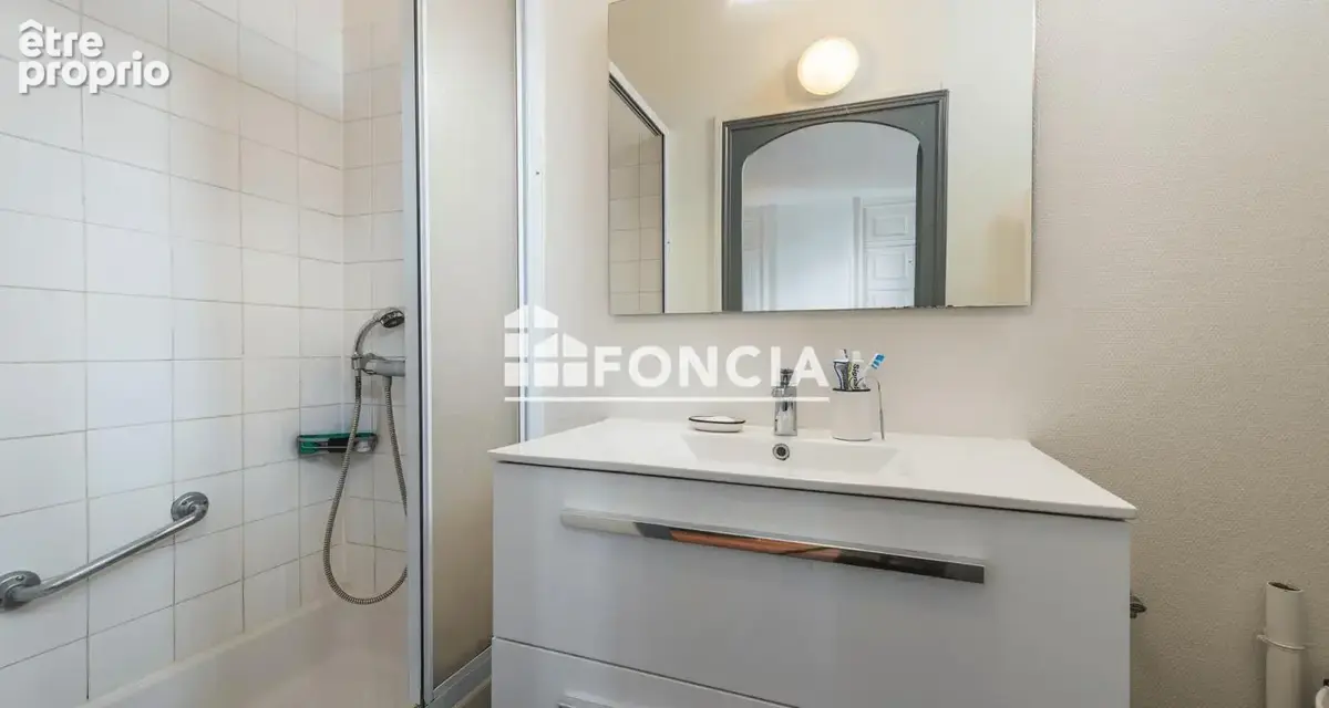 T2 de 44.53 m2 hyper-centre - rue saint aubin - photo 9