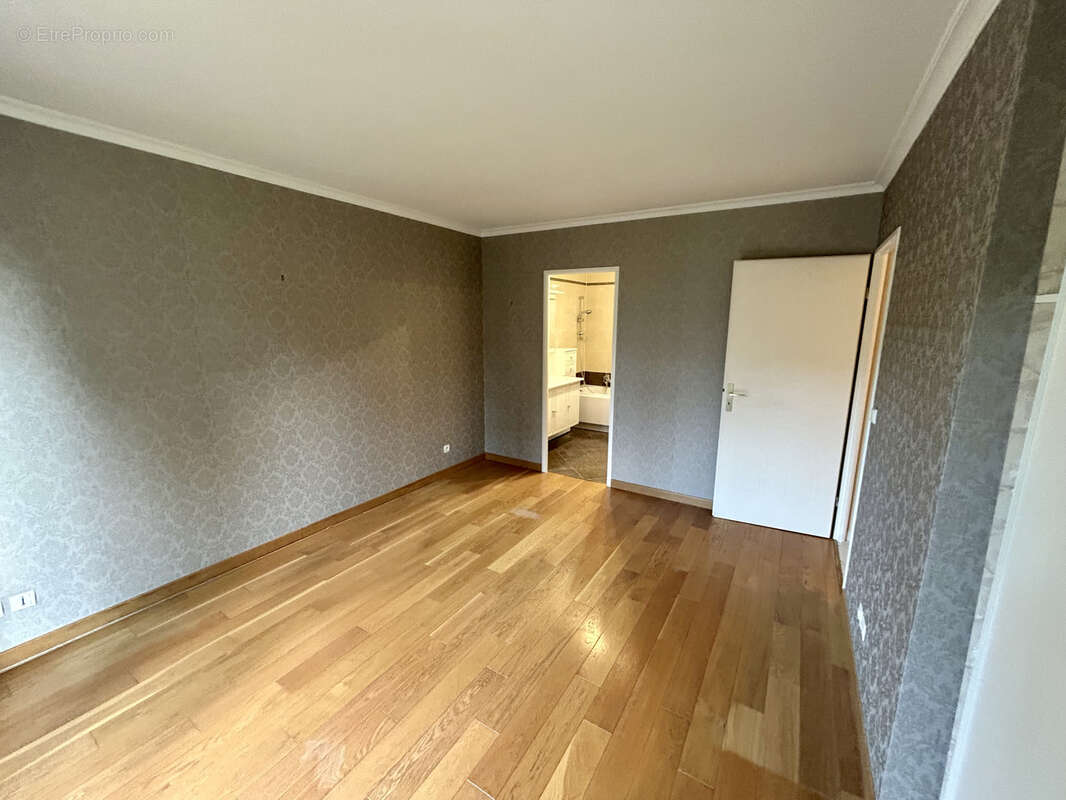 Maison à CLAYE-SOUILLY