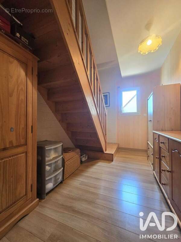 Maison 161 m² à Saint-Maclou  - photo 8