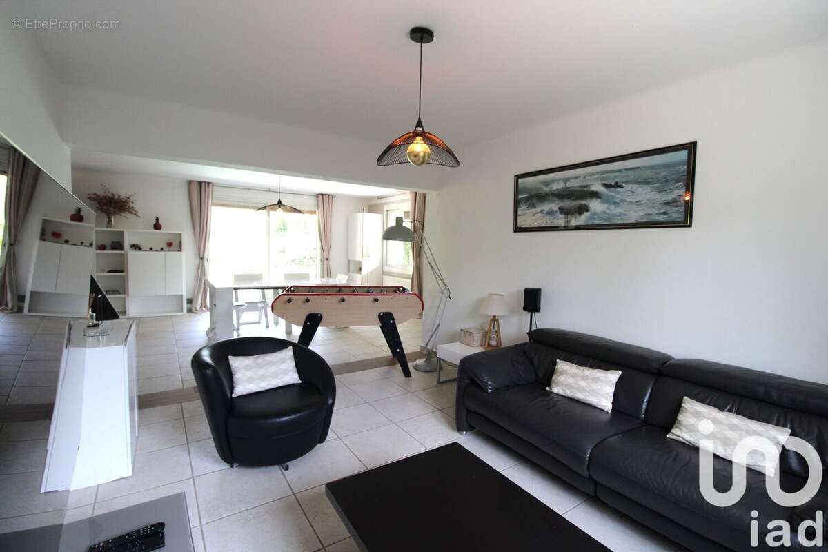 Photo 9 - Maison à L'ISLE-SUR-LA-SORGUE