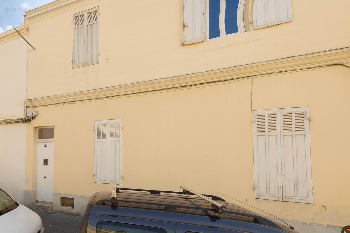 Appartement à MARSEILLE-15E