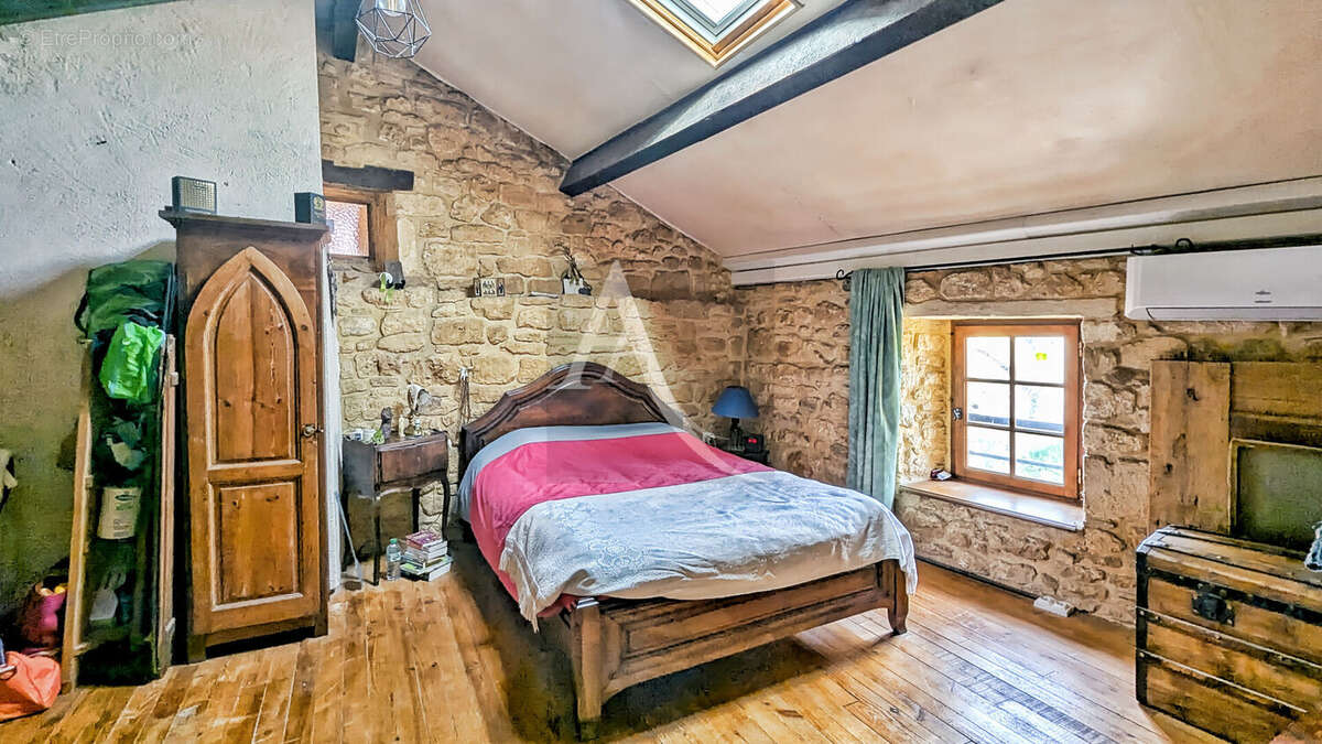 Maison à SOTURAC