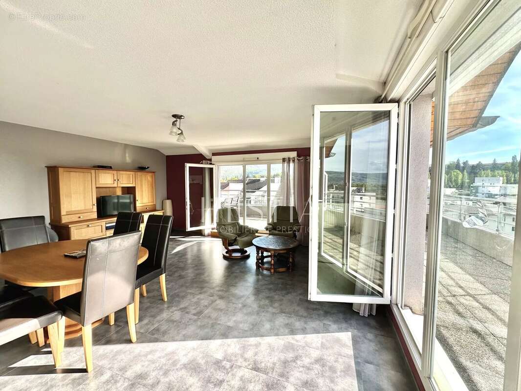 Appartement à MEYTHET