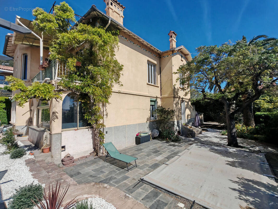 Maison à LA FARLEDE