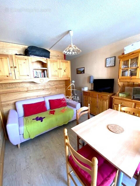 Appartement à LE CHATEL