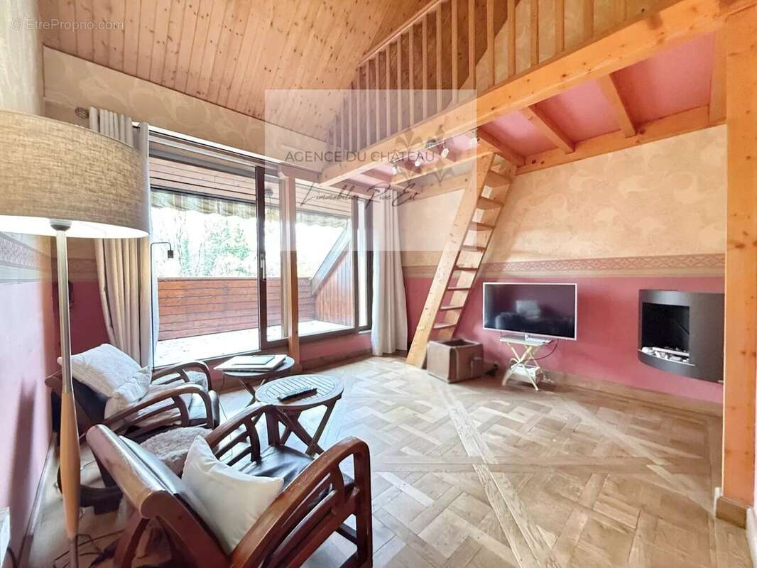 Appartement à MENTHON-SAINT-BERNARD