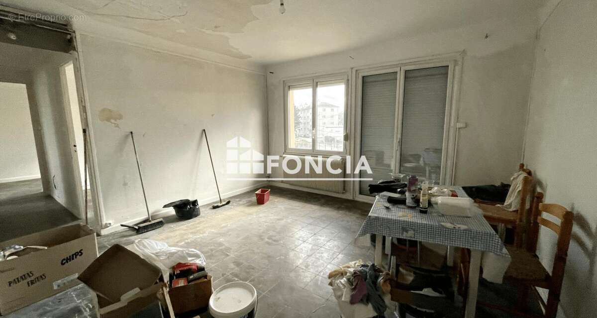 Appartement à JARVILLE-LA-MALGRANGE