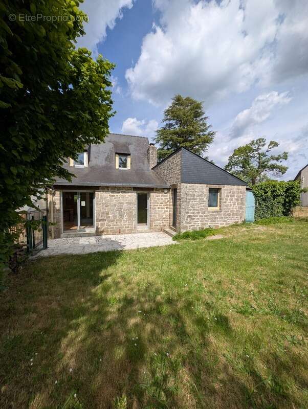 Maison à QUESTEMBERT