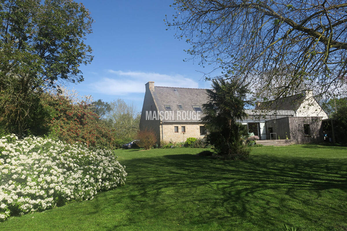 Maison à PLOUER-SUR-RANCE