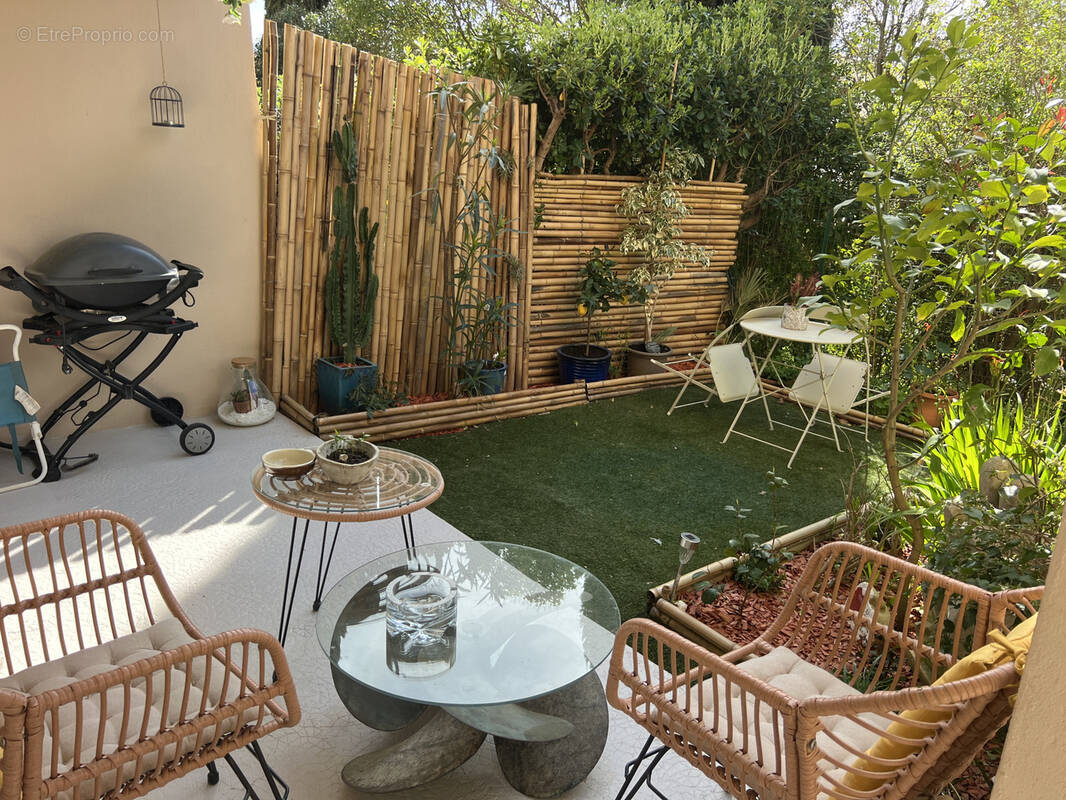 Appartement à HYERES