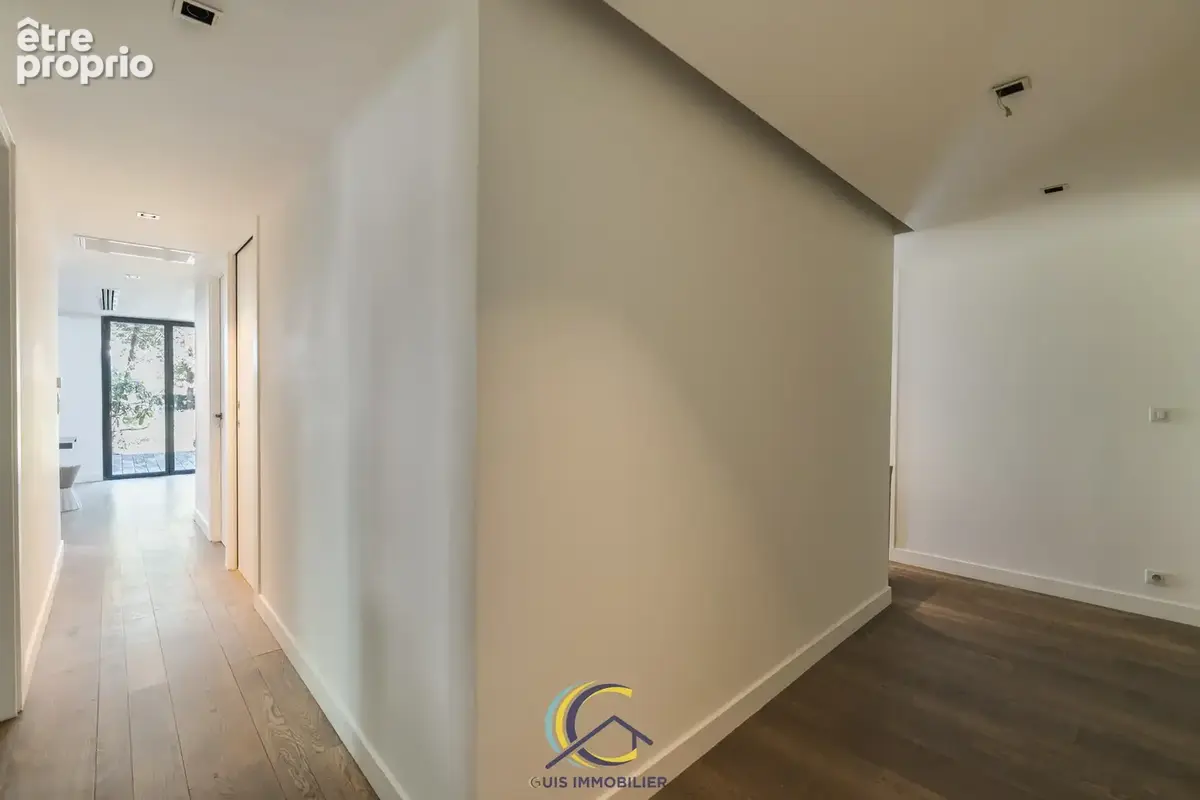 Rare : rdj d'exception avec jardin de 400m2 — résidence villa cadenelle - photo 24