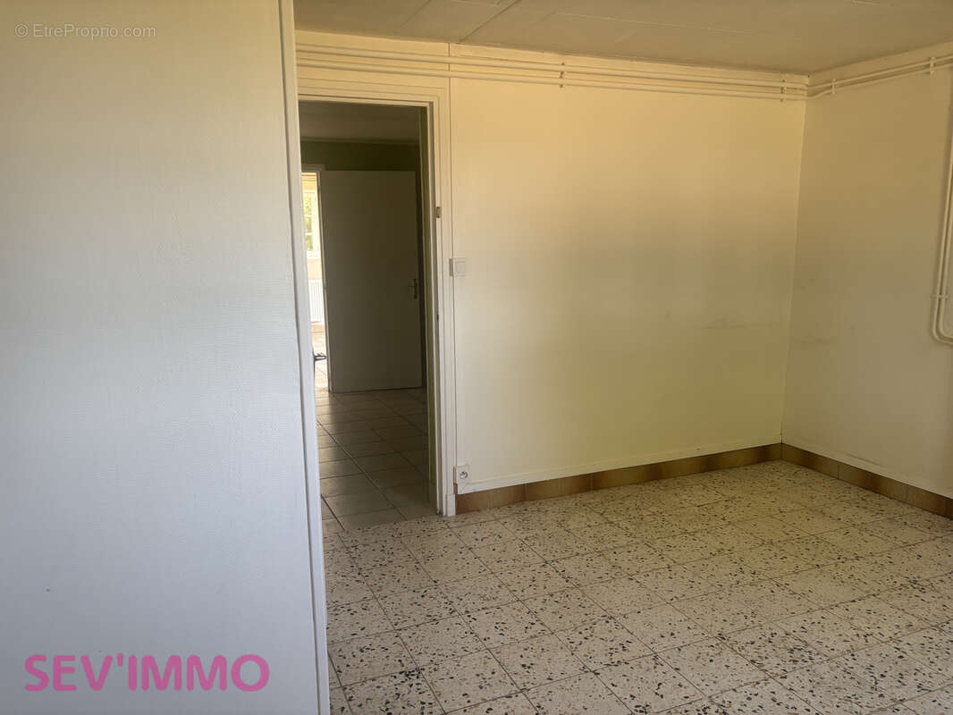 Servilly maison individuelle 158 m2 habitables. - photo 14