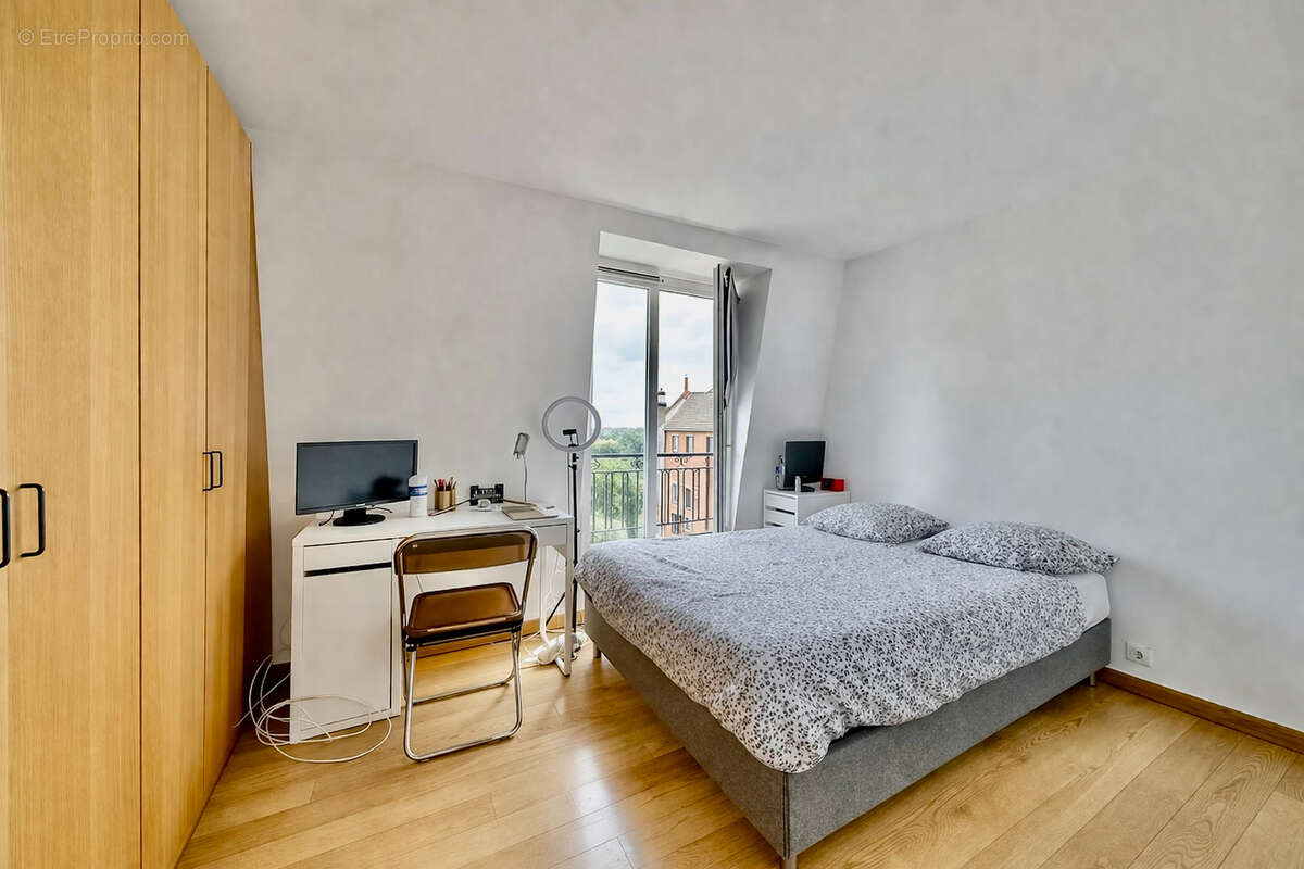 Appartement à NOGENT-SUR-MARNE