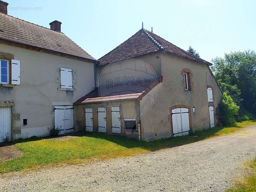 Maison à DECIZE