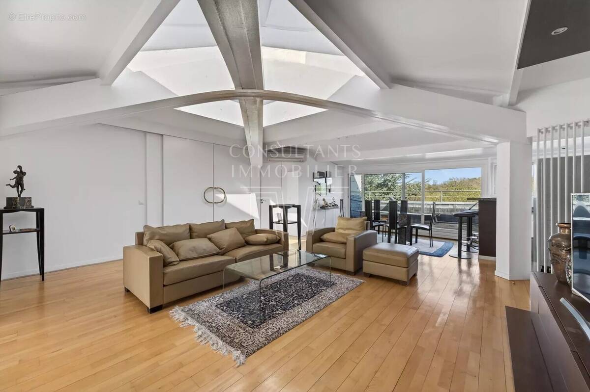 Appartement à BOULOGNE-BILLANCOURT