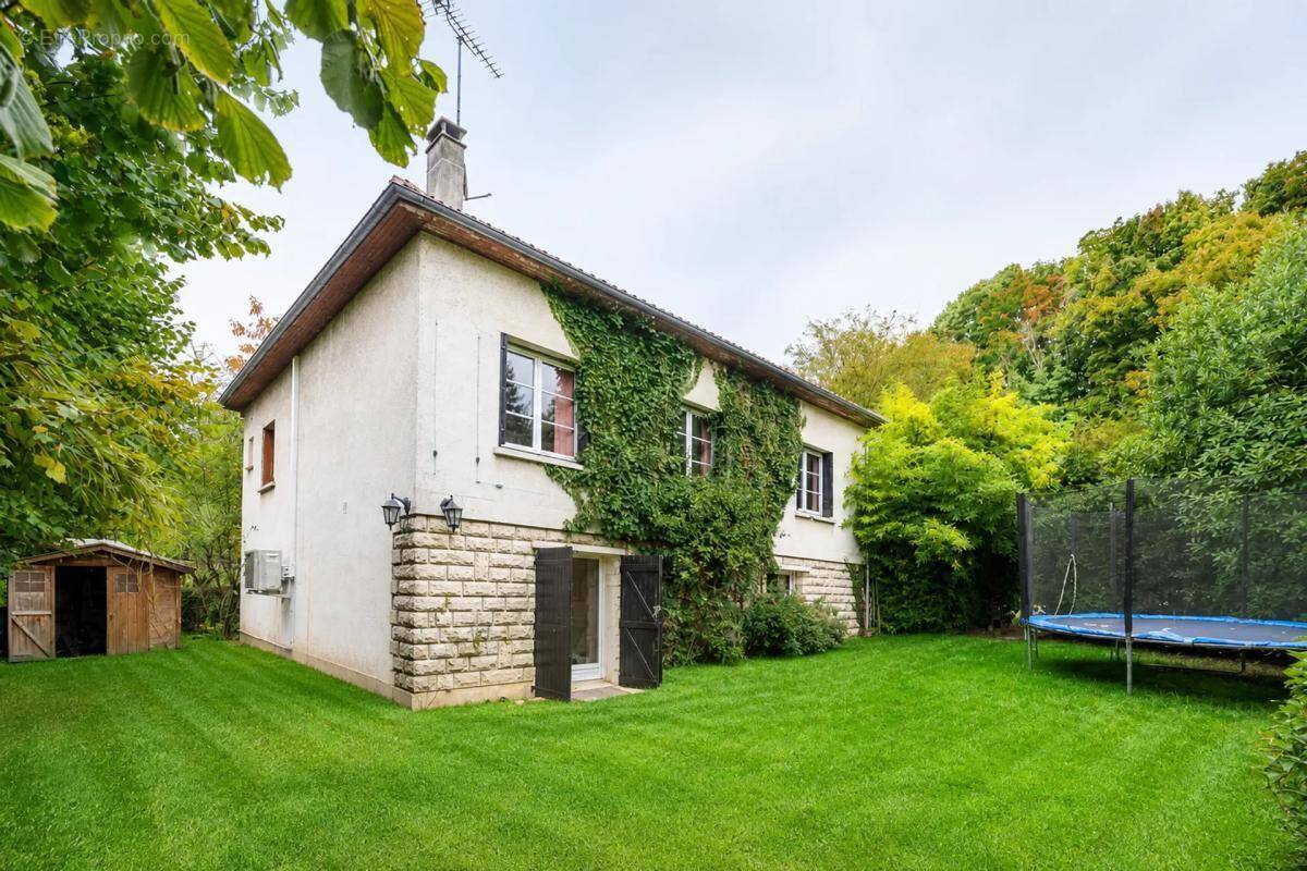 Maison à L'ETANG-LA-VILLE