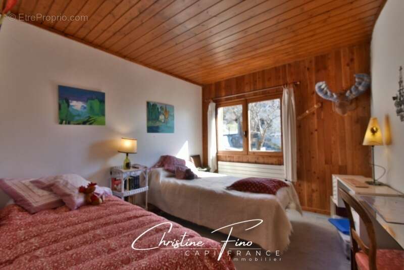 Maison à LA SALLE-LES-ALPES