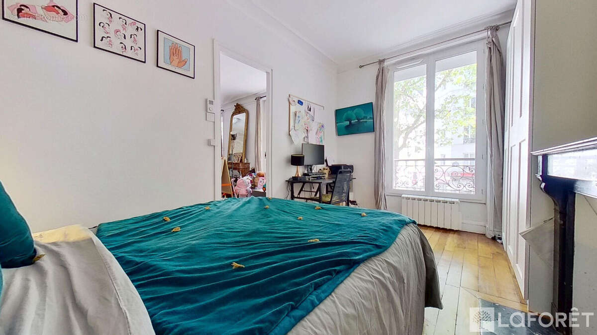 Appartement à PARIS-17E